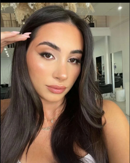 Worn by Danielle Victoria