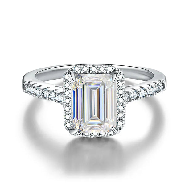 Hendrix 2CT Ring