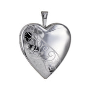 P22 – S/S 20mm Half Pattern/Half Polished Heart Locket
