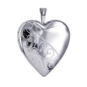 P22 – S/S 20mm Half Pattern/Half Polished Heart Locket