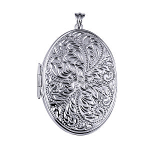 P17 – S/S Oval Locket