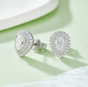 Stacey studs 1CT TDW