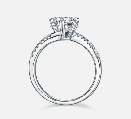 Riya 1ct mois with heart shaped prongs