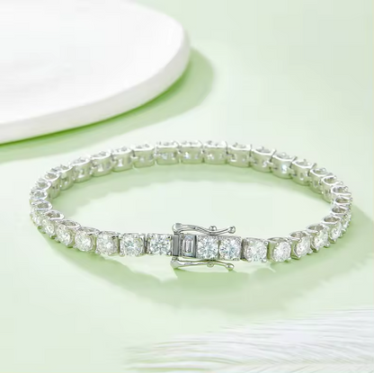 4ct moissanite tennis bracelet -4mm