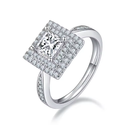 The princess 1ct square moissanite ring