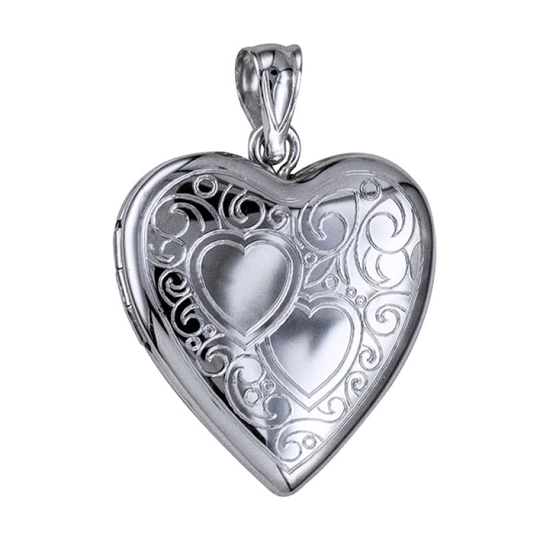 P27 – S/S 20mm Interlocking Hearts Heart Locket