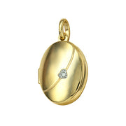 P10 – 9Y 17mm Diamond Set Oval Locket