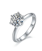Alyvia ring 1.5CT